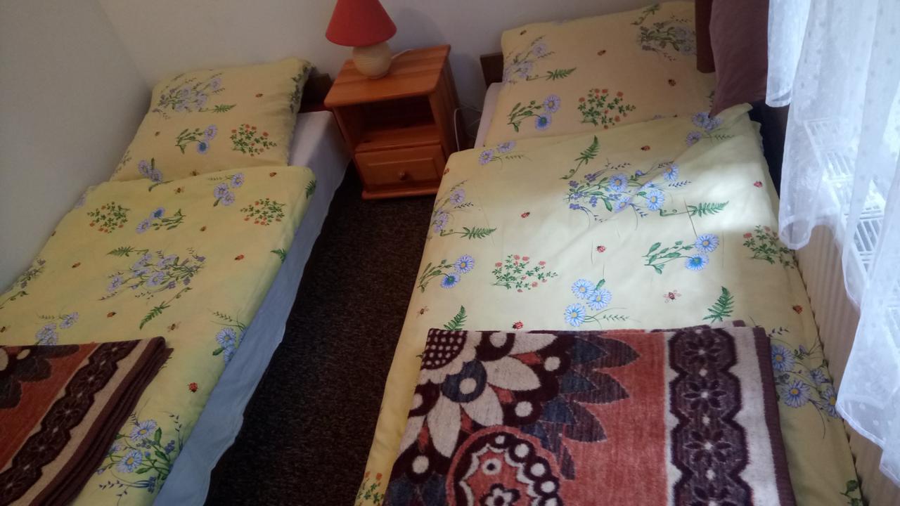 Osieki  Hostel Dworek Osiecki Koral מראה חיצוני תמונה
